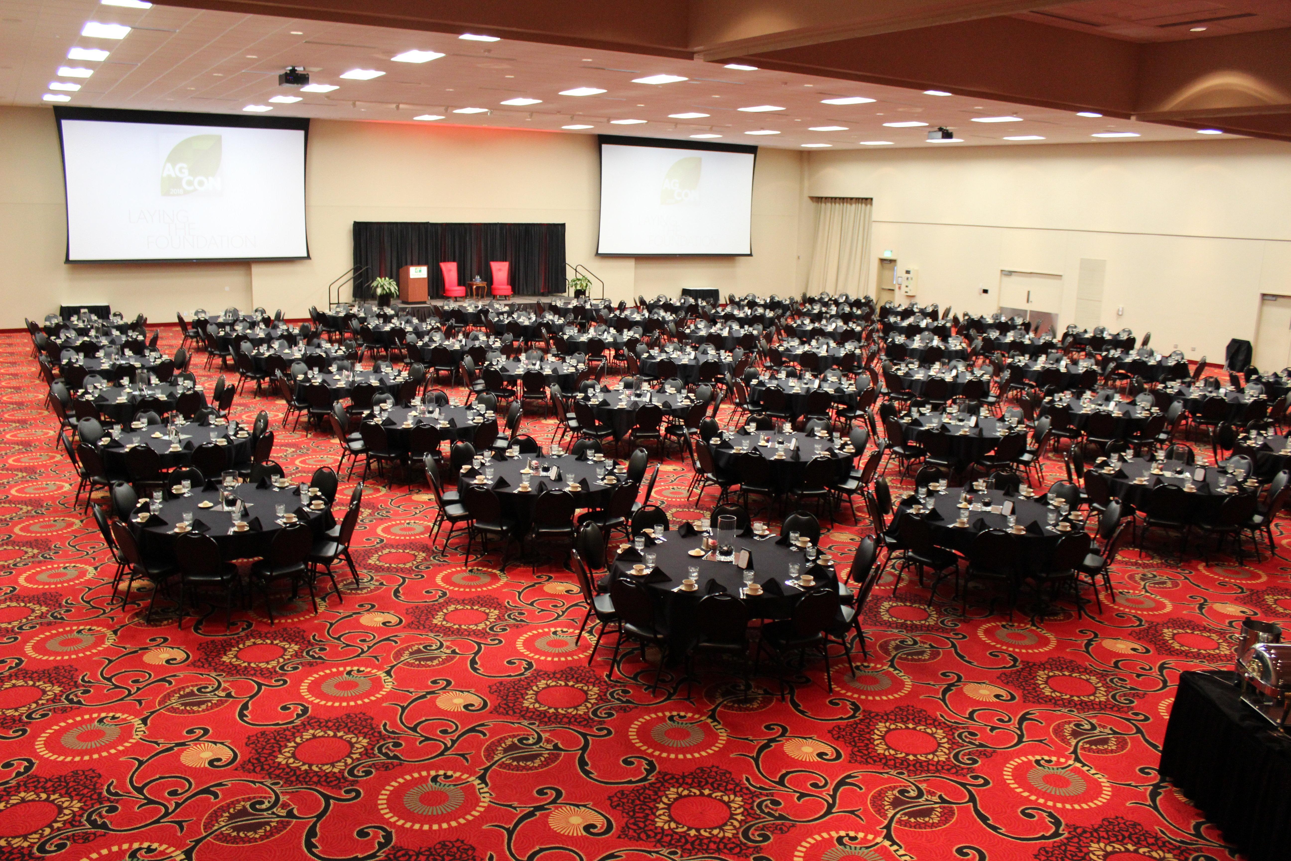 Holiday Inn Des Moines-Airport Conf Center By Ihg Exterior foto
